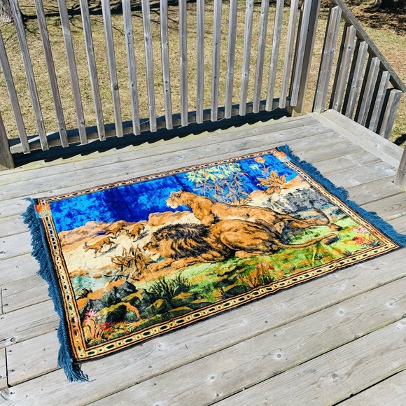 VINTAGE Velvet Rug Stag Lions and Gazelles Scenic Wall Tapestry - Picture 9 of 13